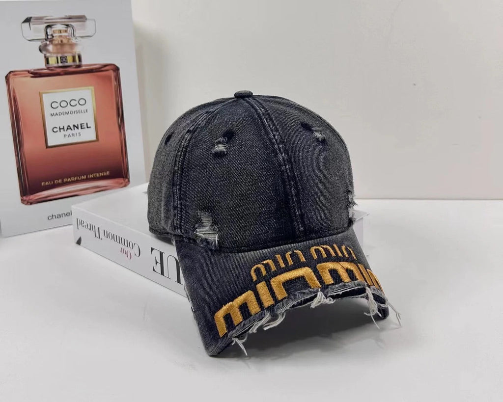 MM DISTRESSED EMBROIDERED BASEBALL CAP DENIM