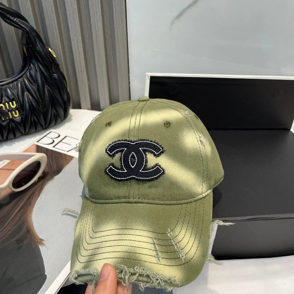 BASEBALL HAT IN OLIVE GRAY JEAN 672990