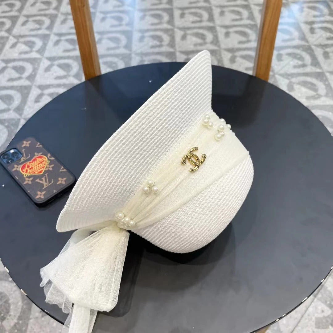 STRAW HAT BOW WITH PEARL WHITE 672700