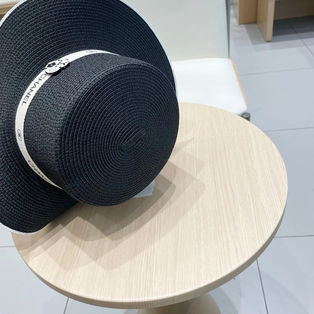 FLAT STRAW HAT BLACK 672722