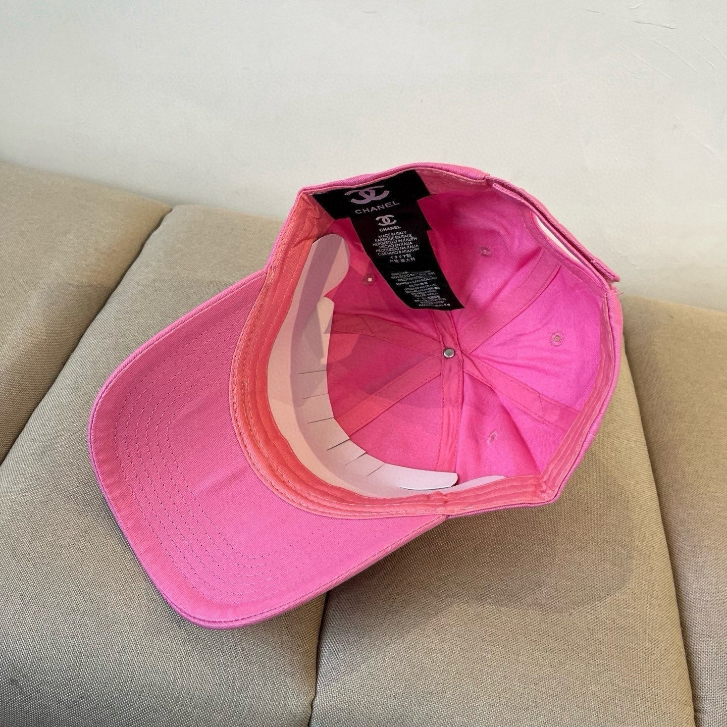 BASEBALL HAT IN ROSE PINK COTTON 672890