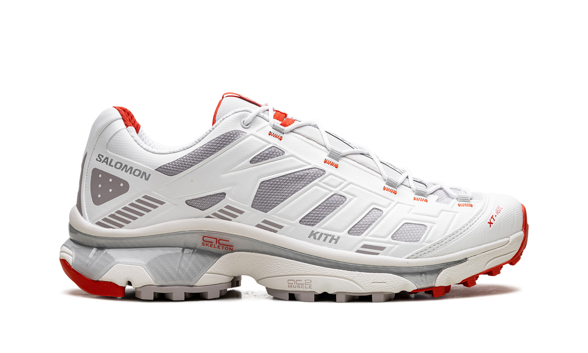 XT-4K "Kithmas White Red" L47771800