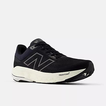 New Balance Mens 860v14 - BLACK (Extra Wide)
