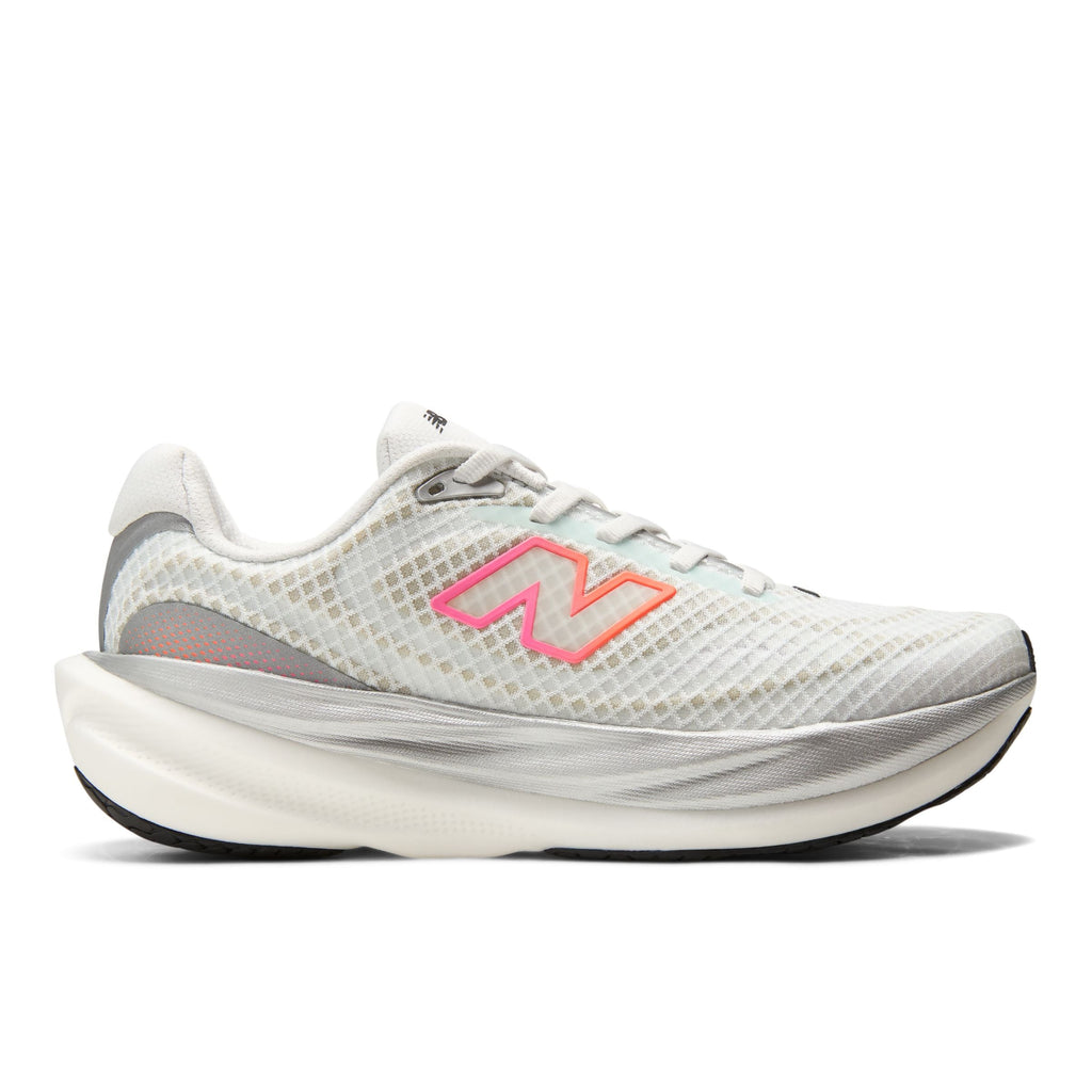 New Balance Womens 1080v15 - WHITE 4 (Wide)